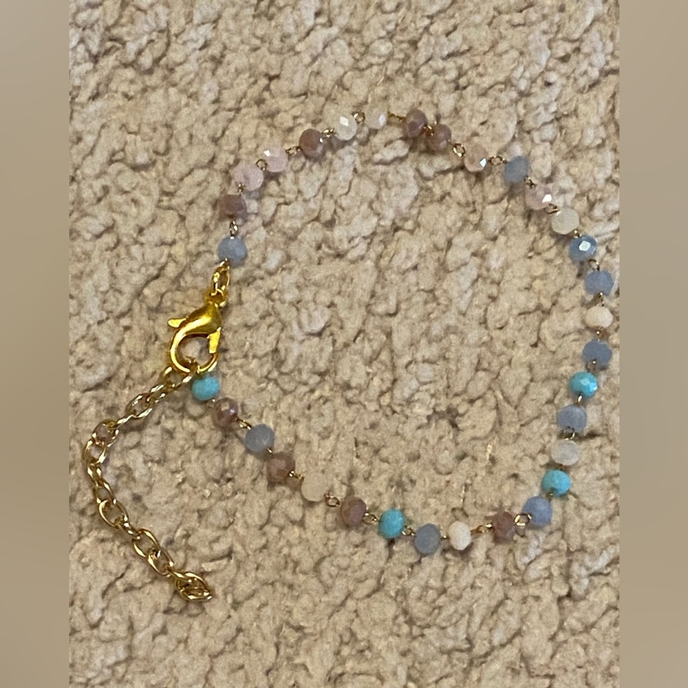 Women’s Gold Color and Multicolor Beaded Bracelet
